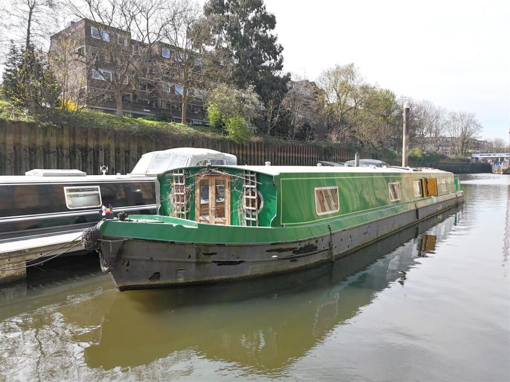 Main image of property: Gaia, Brentford, TW8