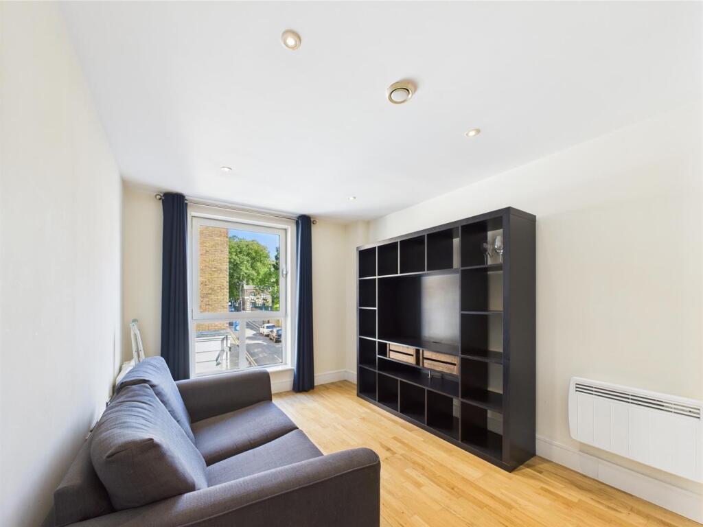 Main image of property: Cheshire Street, Shoreditch, E2