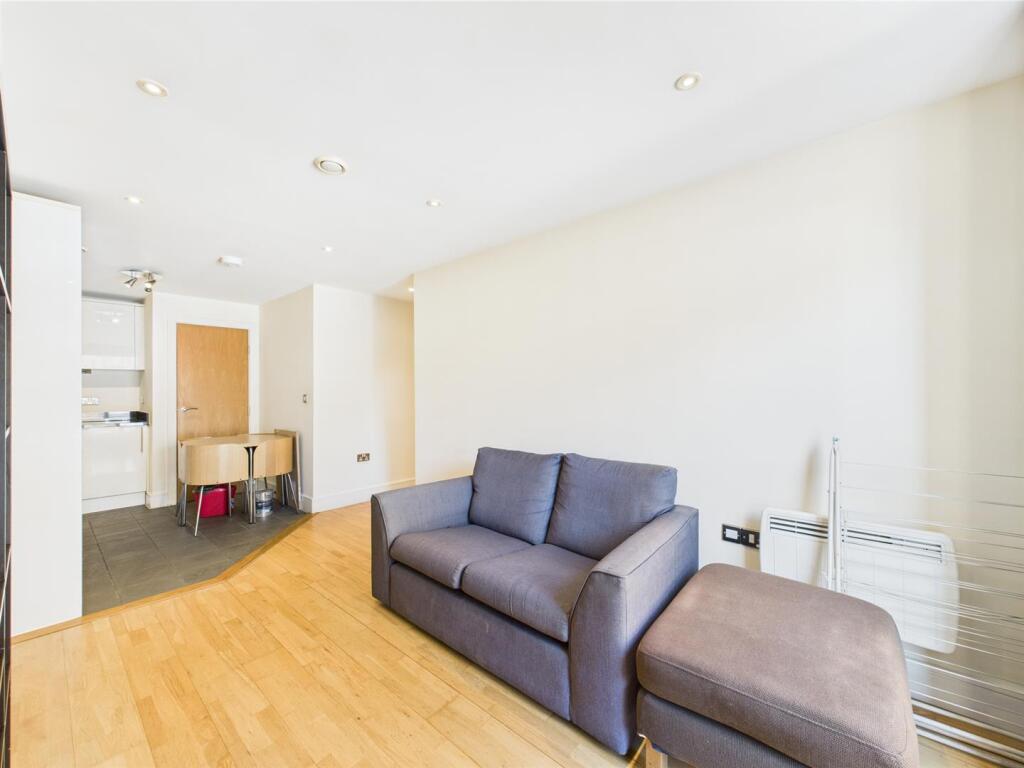 Main image of property: Cheshire Street, Shoreditch, E2