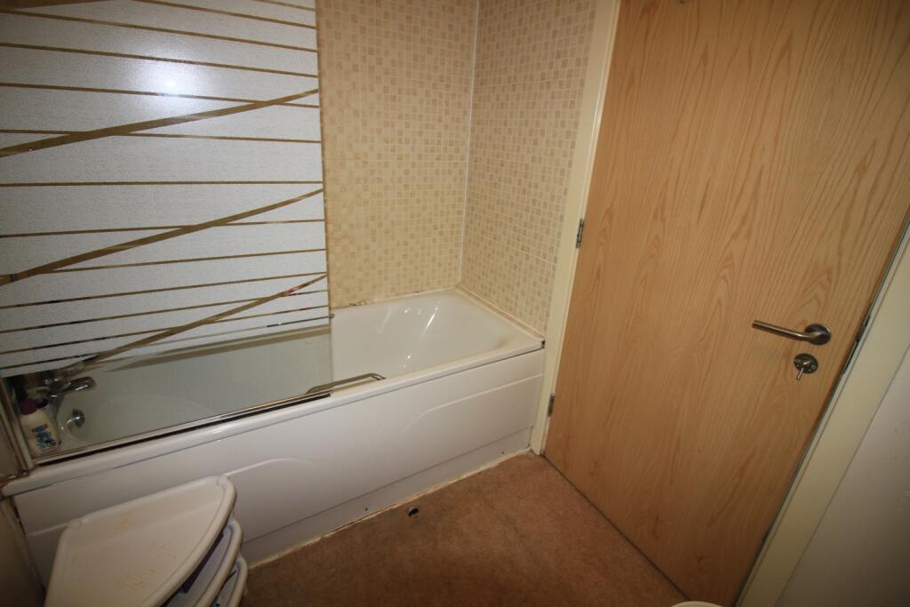 Terraced to rent on Flat 114 Beauchamp House, Greyfriars Road, Coventry