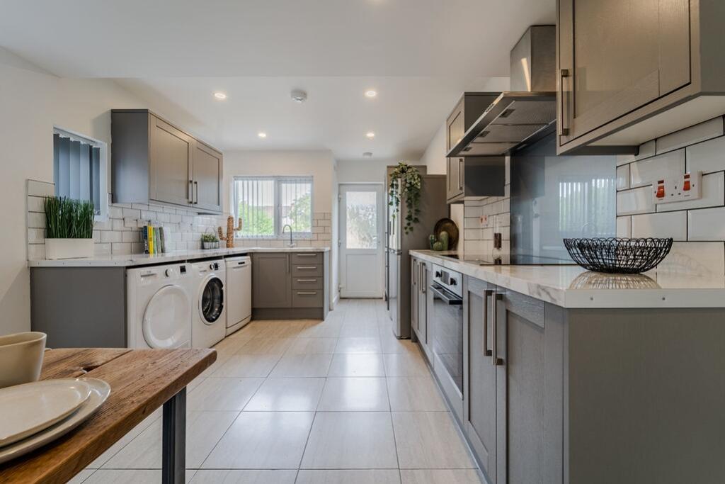 Additional property image - Abercorn Road, Earlsdon, Coventry, CV5