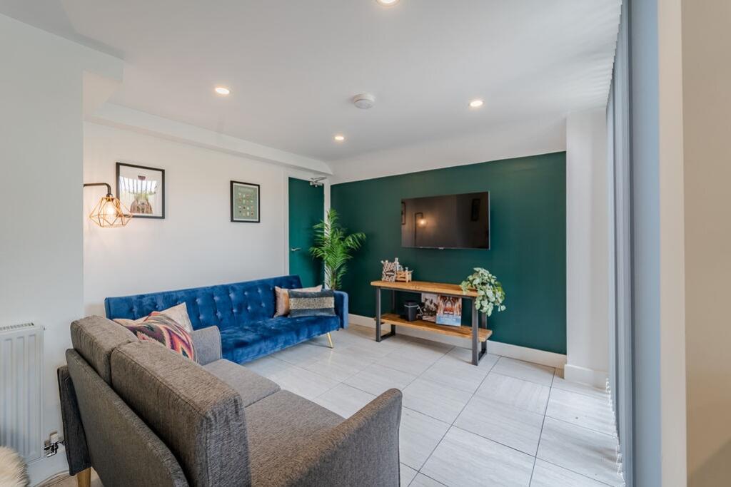 Additional property image - Abercorn Road, Earlsdon, Coventry, CV5