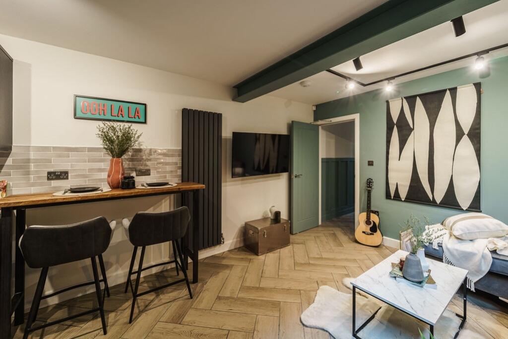 Additional property image - Highland Road, Coventry