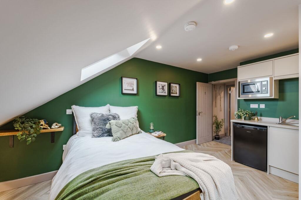 Additional property image - Earlsdon Avenue North, West Midlands, Coventry