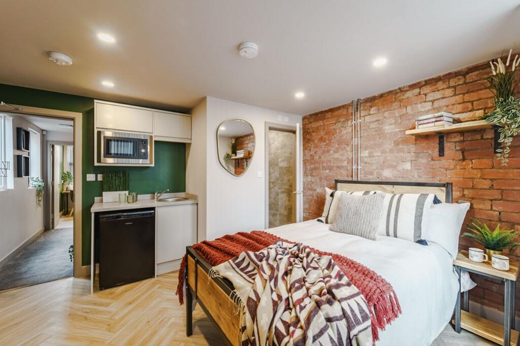 Additional property image - Earlsdon Avenue North, West Midlands, Coventry