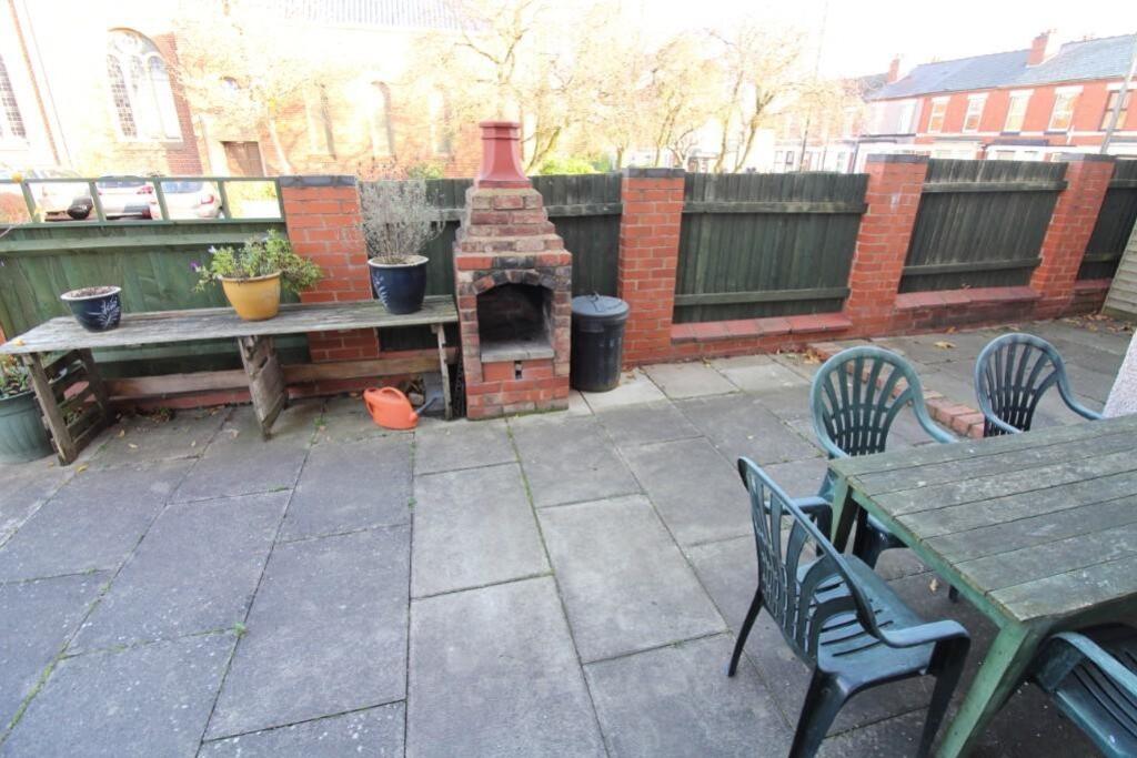 Additional property image - Hearsall Lane, Earlsdon, Coventry, CV5