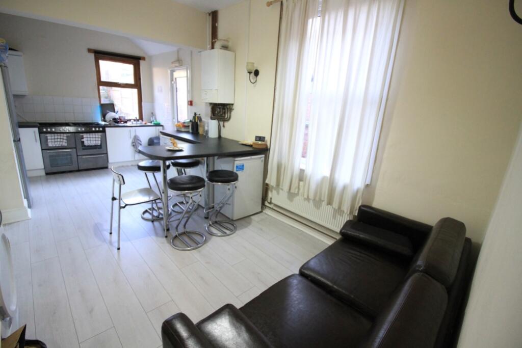 Additional property image - King Richard Street, Coventry, West Midlands, CV2