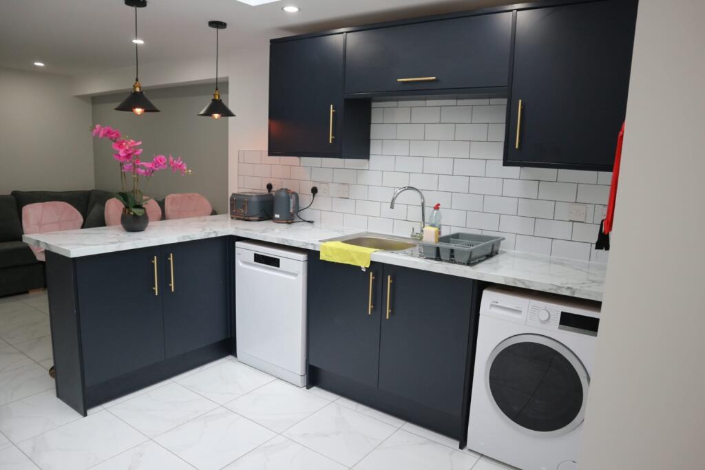 Additional property image - Hugh Road, Coventry