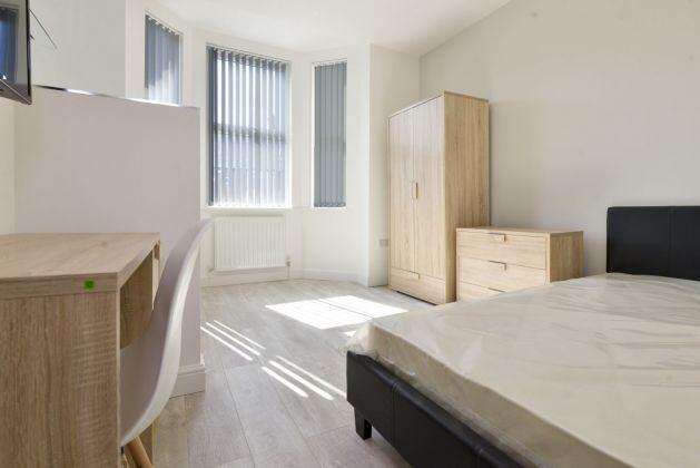 Main image of property: Coundon Road, Coventry