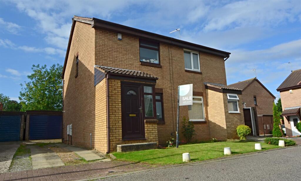 Main image of property: 92 Fossdale Close, East Hull
