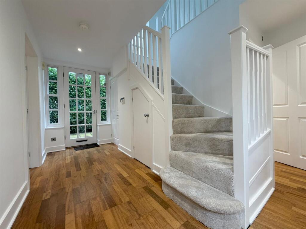 Main image of property: The Court Yard, Anlaby House Estate