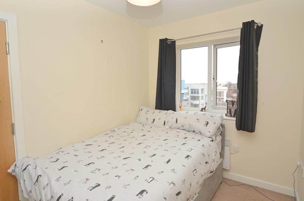 1 bedroom apartment for rent in Tradewinds, Old Harbour Court, HU2