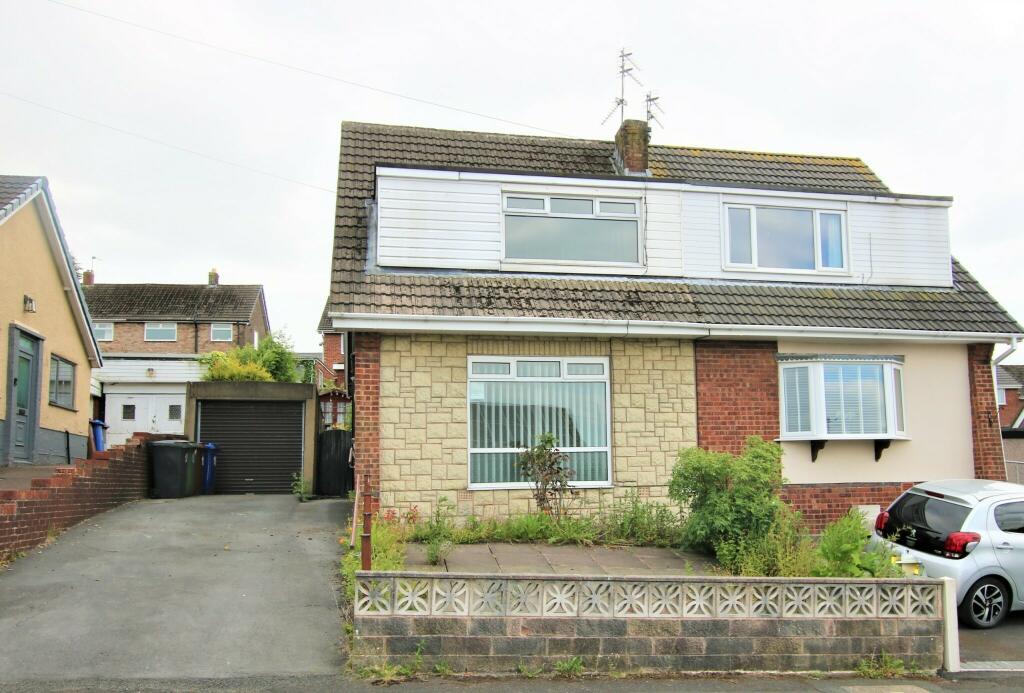 3 bedroom semidetached bungalow for sale in Rutland Avenue, Knuzden