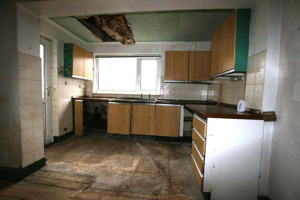 Additional property image - Royshaw Avenue, Pleckgate, Blackburn