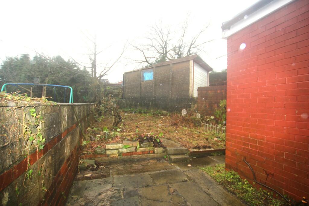 Additional property image - Royshaw Avenue, Pleckgate, Blackburn