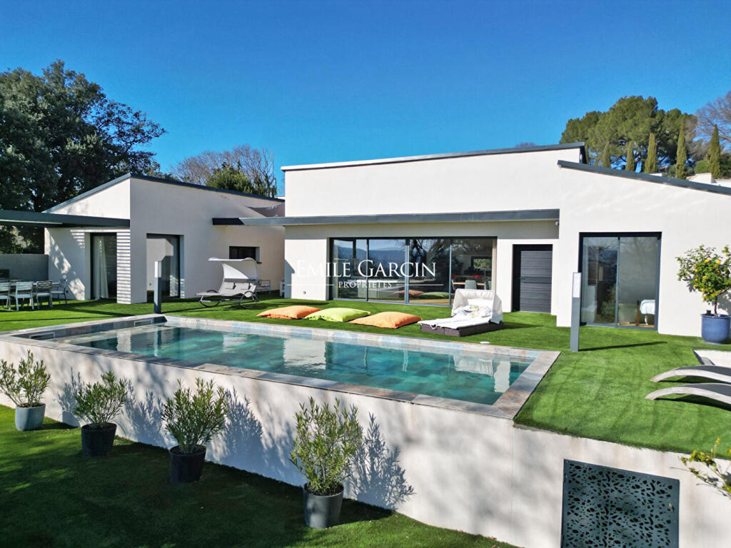 Main image of property: Languedoc-Roussillon, Gard, Uzès