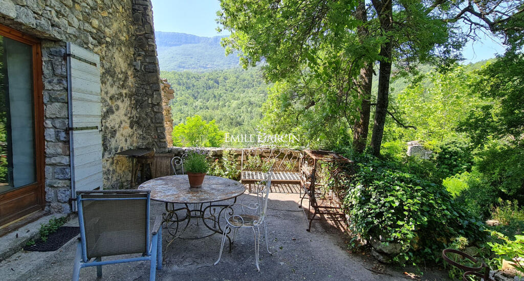 Main image of property: Provence-Alps-Cote d`Azur, Alpes-de-Haute-Provence, Noyers-sur-Jabron