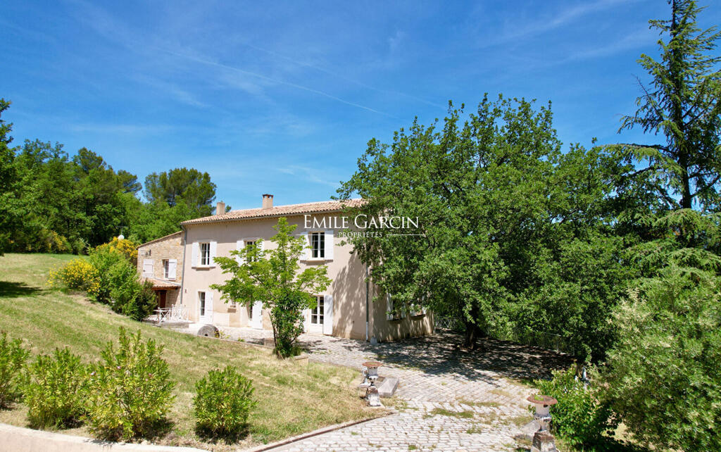 Main image of property: Provence-Alps-Cote d`Azur, Vaucluse, Ansouis