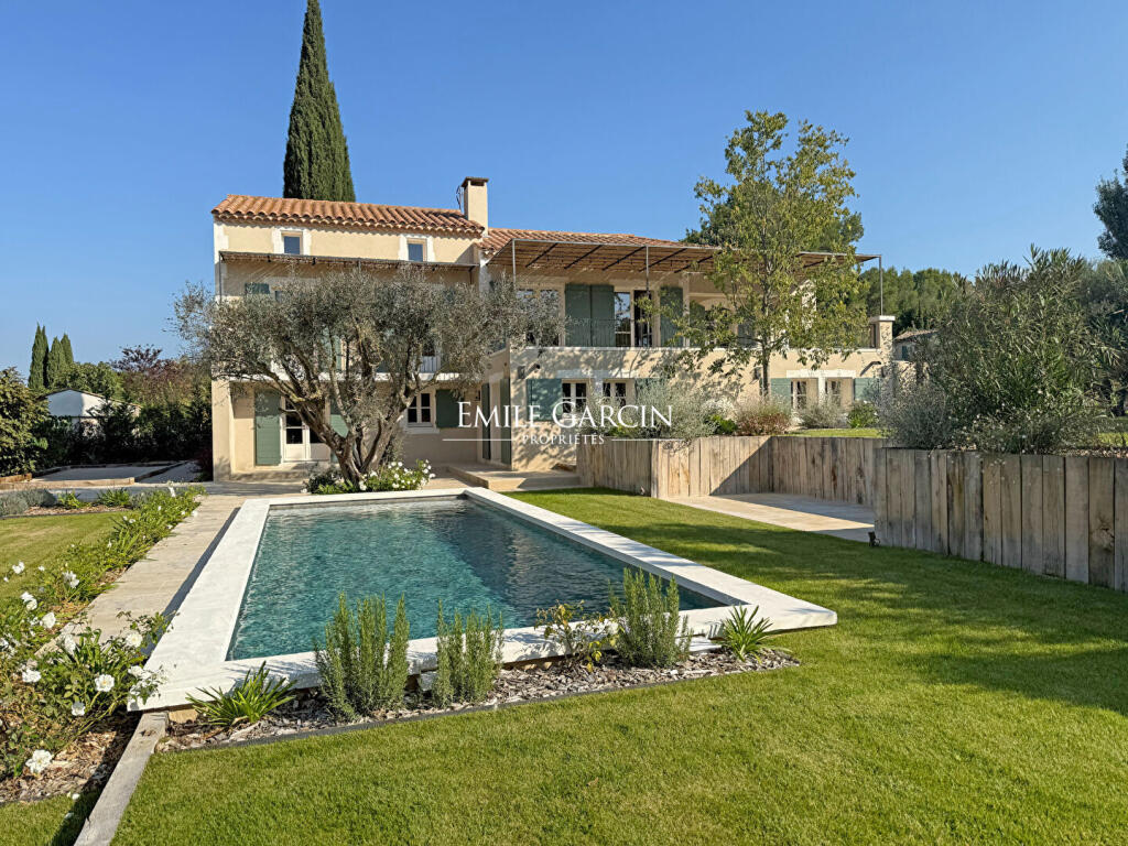 Main image of property: Provence-Alps-Cote d`Azur, Bouches-du-Rhône, Fontvieille