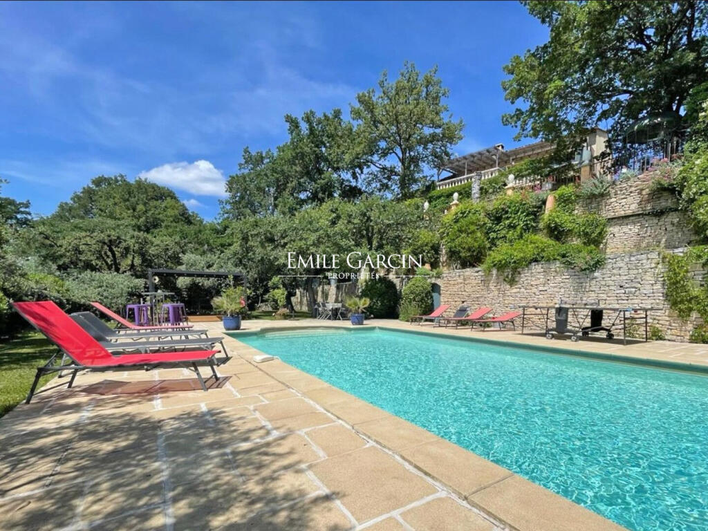 Main image of property: Provence-Alps-Cote d`Azur, Vaucluse, Robion