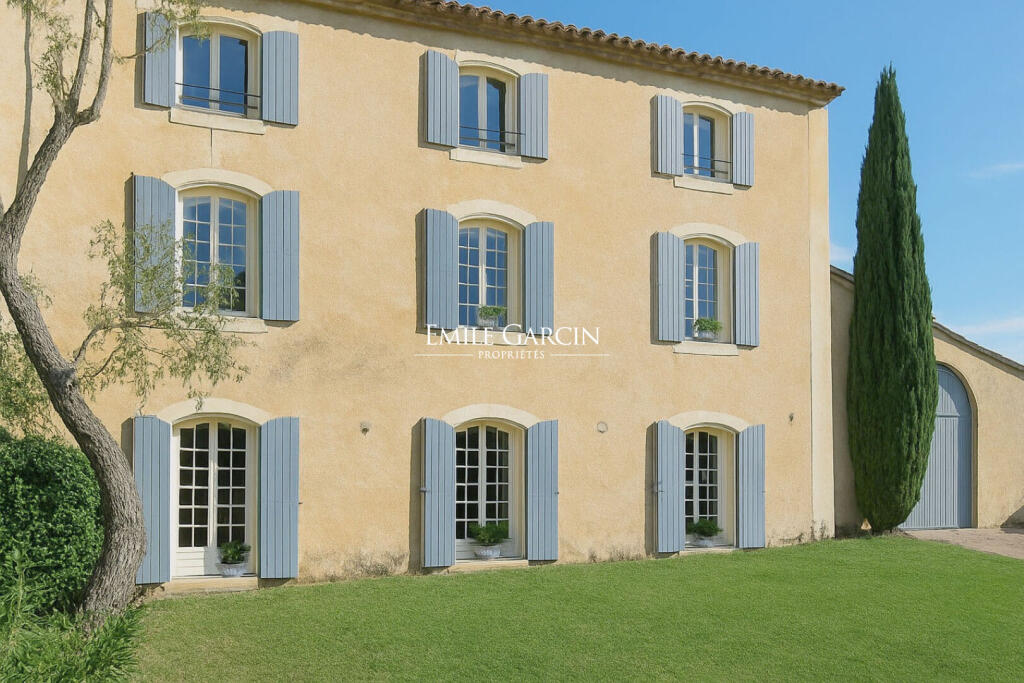 Main image of property: Provence-Alps-Cote d`Azur, Vaucluse, Mazan