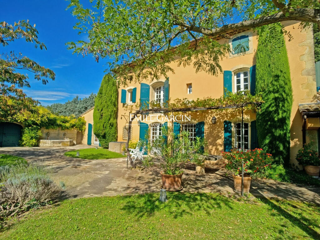 Main image of property: Provence-Alps-Cote d`Azur, Vaucluse, Cavaillon