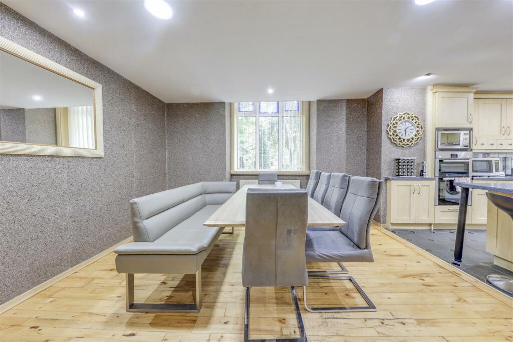 5 bedroom detached house for sale in Rochdale Road East, Marland