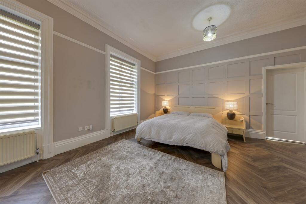 5 bedroom detached house for sale in Rochdale Road East, Marland