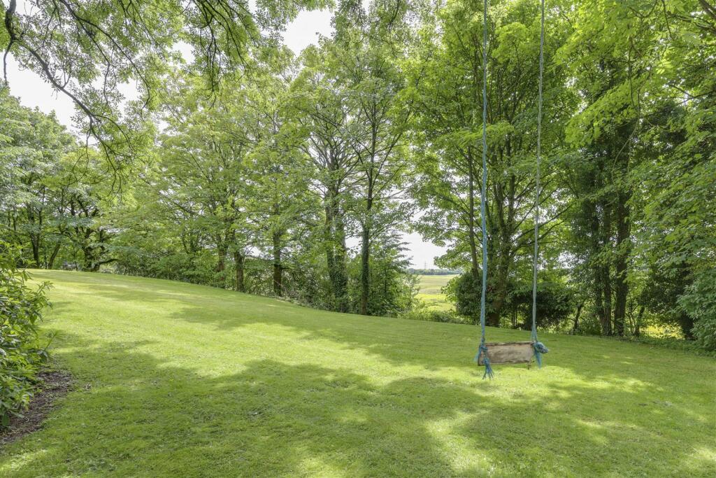 5 bedroom detached house for sale in Rochdale Road East, Marland