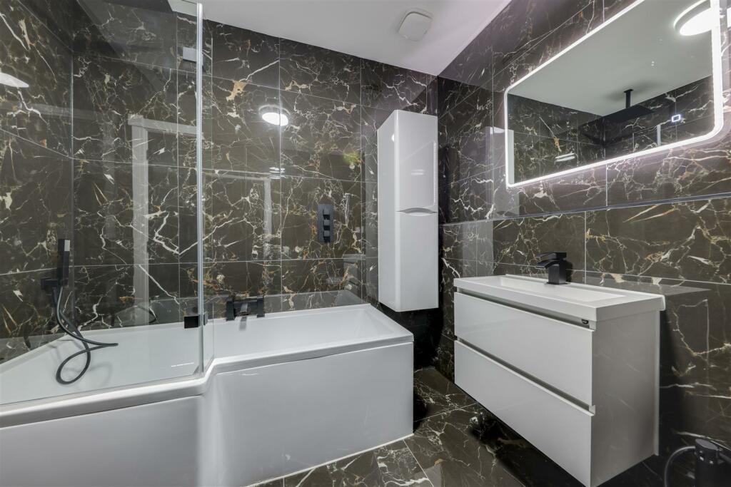 Additional property image - Highfield Park, Haslingden, Rossendale