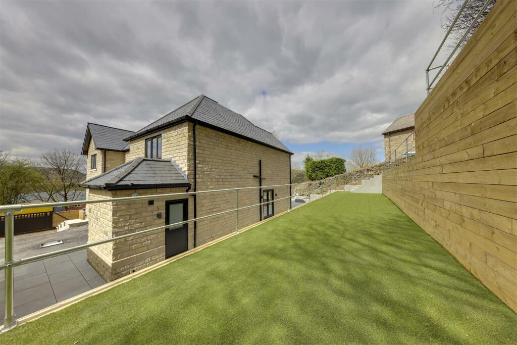Additional property image - Highfield Park, Haslingden, Rossendale