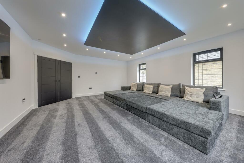 Additional property image - Highfield Park, Haslingden, Rossendale