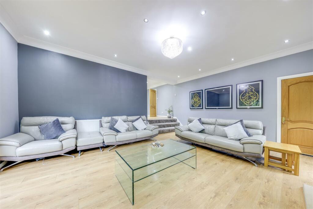 Additional property image - Melia Close, Rawtenstall, Rossendale