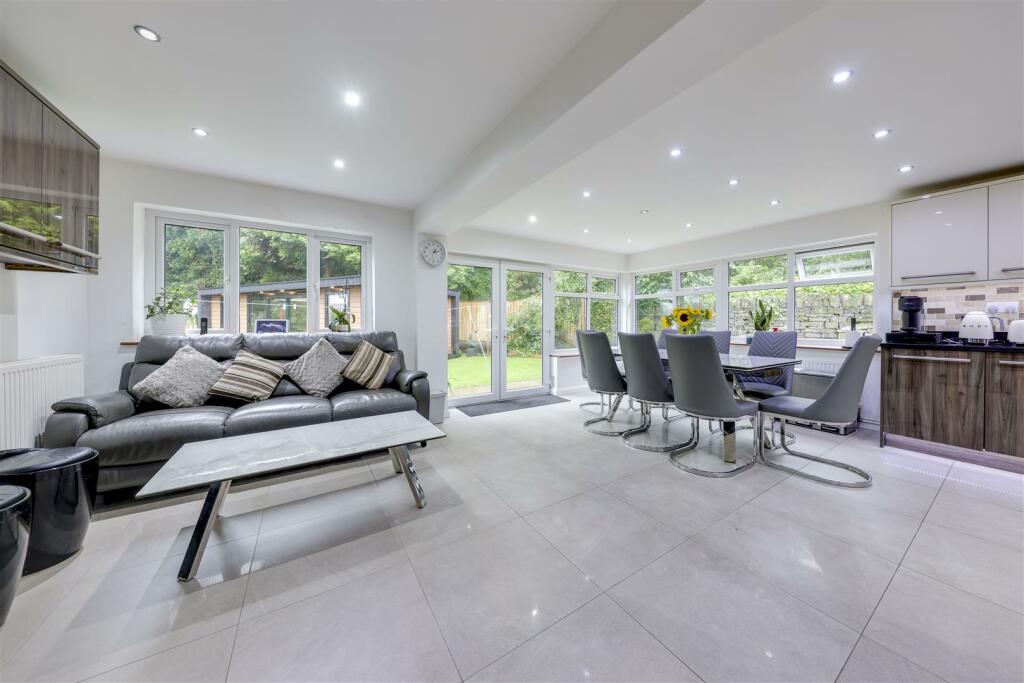 Additional property image - Melia Close, Rawtenstall, Rossendale