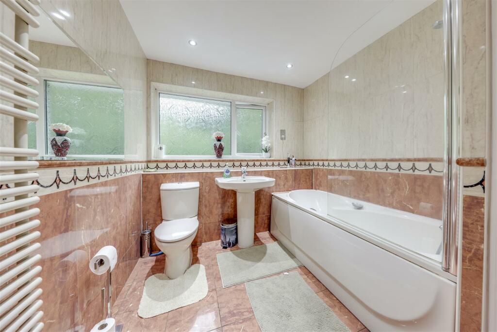 Additional property image - Melia Close, Rawtenstall, Rossendale