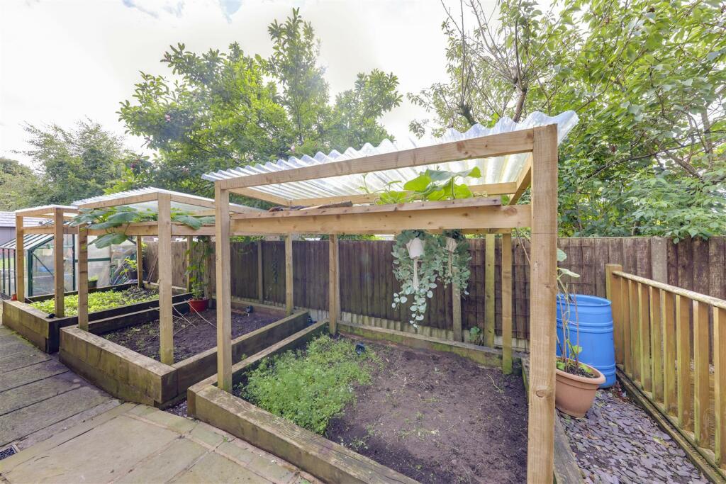 Additional property image - Melia Close, Rawtenstall, Rossendale