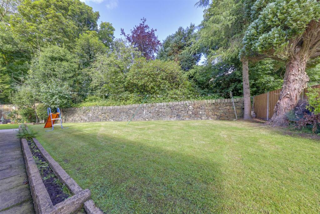 Additional property image - Melia Close, Rawtenstall, Rossendale