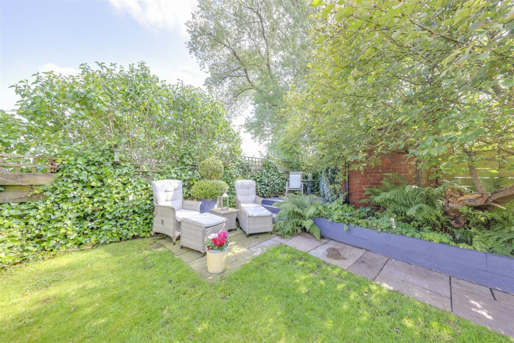 Additional property image - Holcombe Road, Helmshore, Rossendale