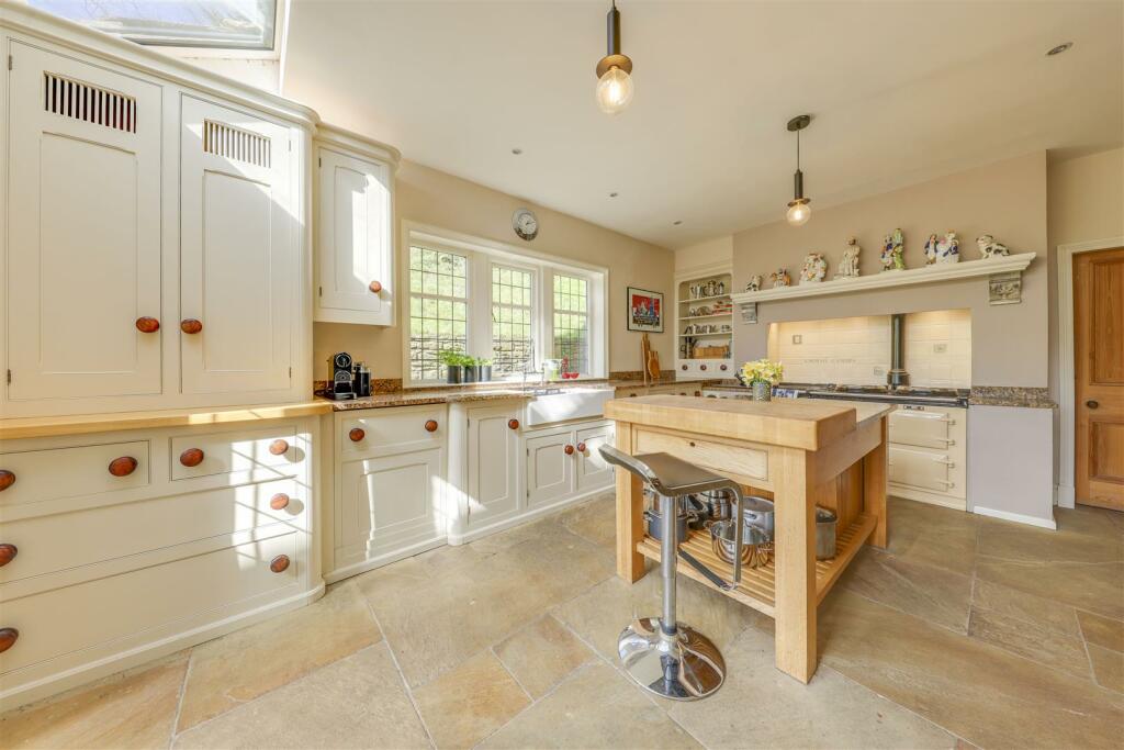 Additional property image - Sunny Bank Road, Helmshore, Rossendale