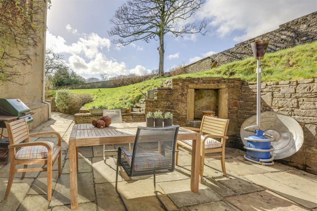Additional property image - Sunny Bank Road, Helmshore, Rossendale