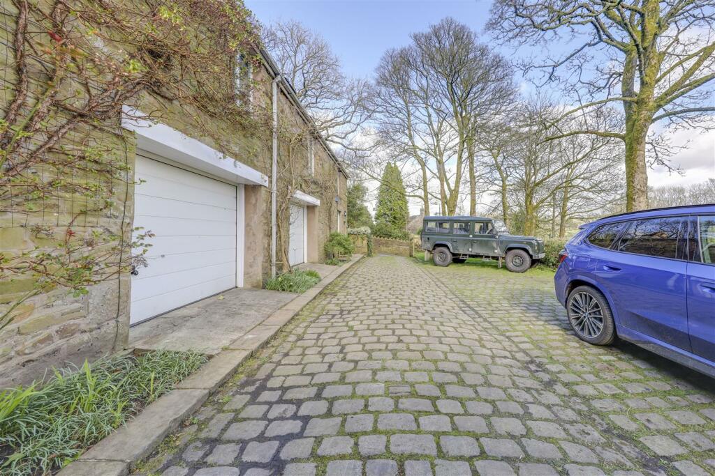Additional property image - Sunny Bank Road, Helmshore, Rossendale