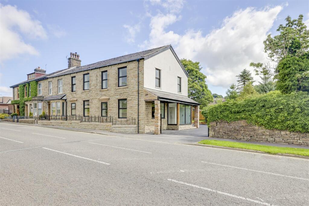 Main image of property: Burnley Road, Loveclough, Rossendale