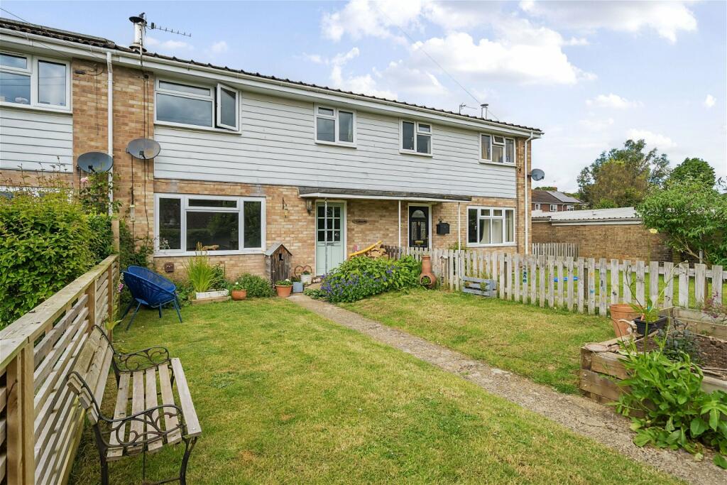 3 bedroom terraced house for sale in North Acre, Longparish, Hampshire