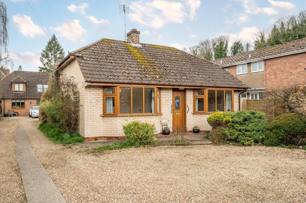 Main image of property: Bell Street, Whitchurch, RG28 7DD