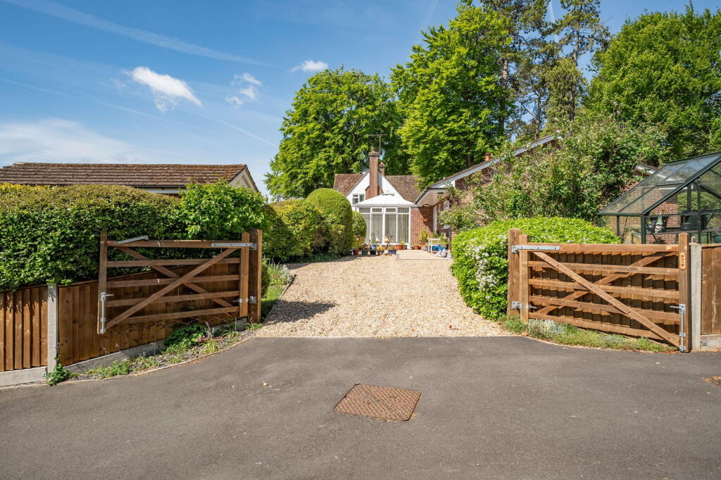 Main image of property: Lynch Hill Park, Whitchurch, RG28 7NF