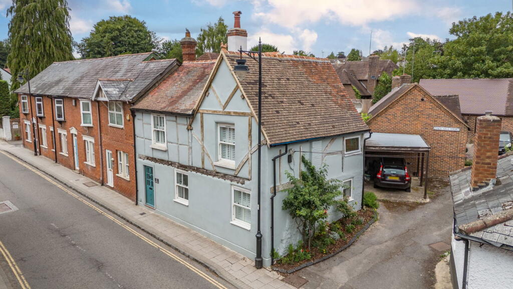 Main image of property: Bell Street,Whitchurch,RG28 7AE