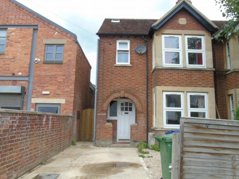 Main image of property: Glanville Road *Student* 6 Double Bedrooms OX4 2DB