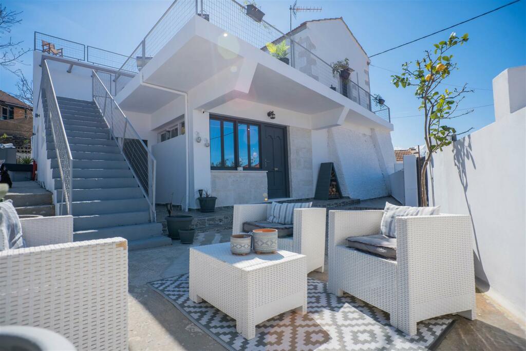 Main image of property: Crete, Chania, Xirosterni