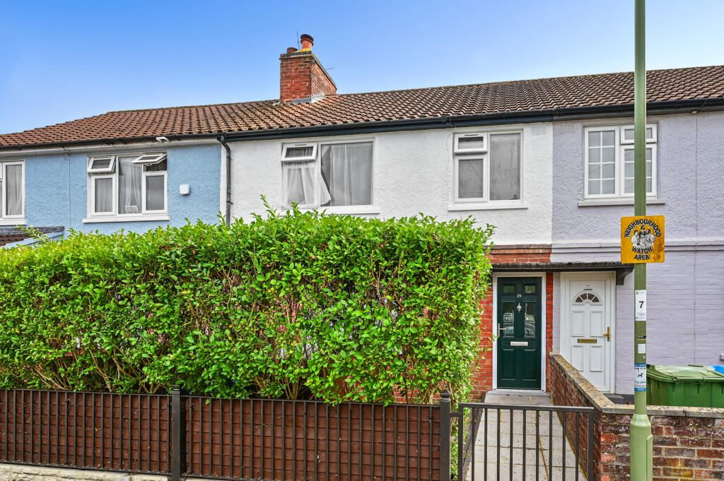 Main image of property: High Street, Farnborough, GU14