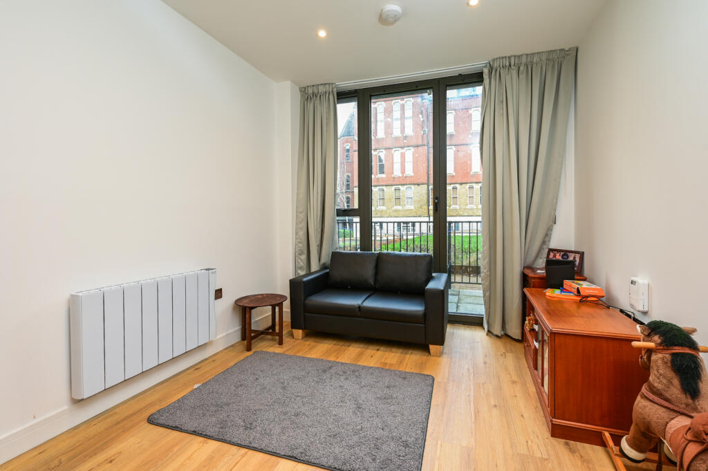 Main image of property: Farnborough Road, Farnborough, GU14